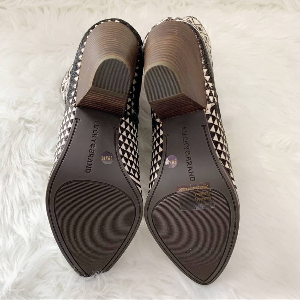 Lucky Brand Munsie Bootie - Picture 5 of 5